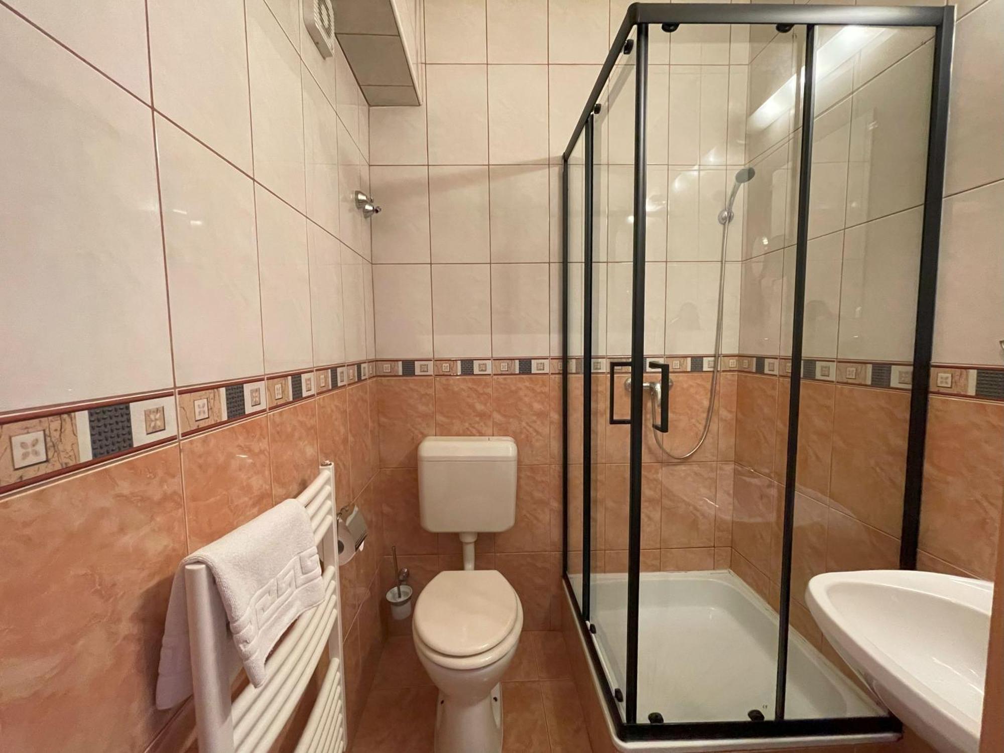 Koenig Hotel Nagykanizsa Εξωτερικό φωτογραφία
